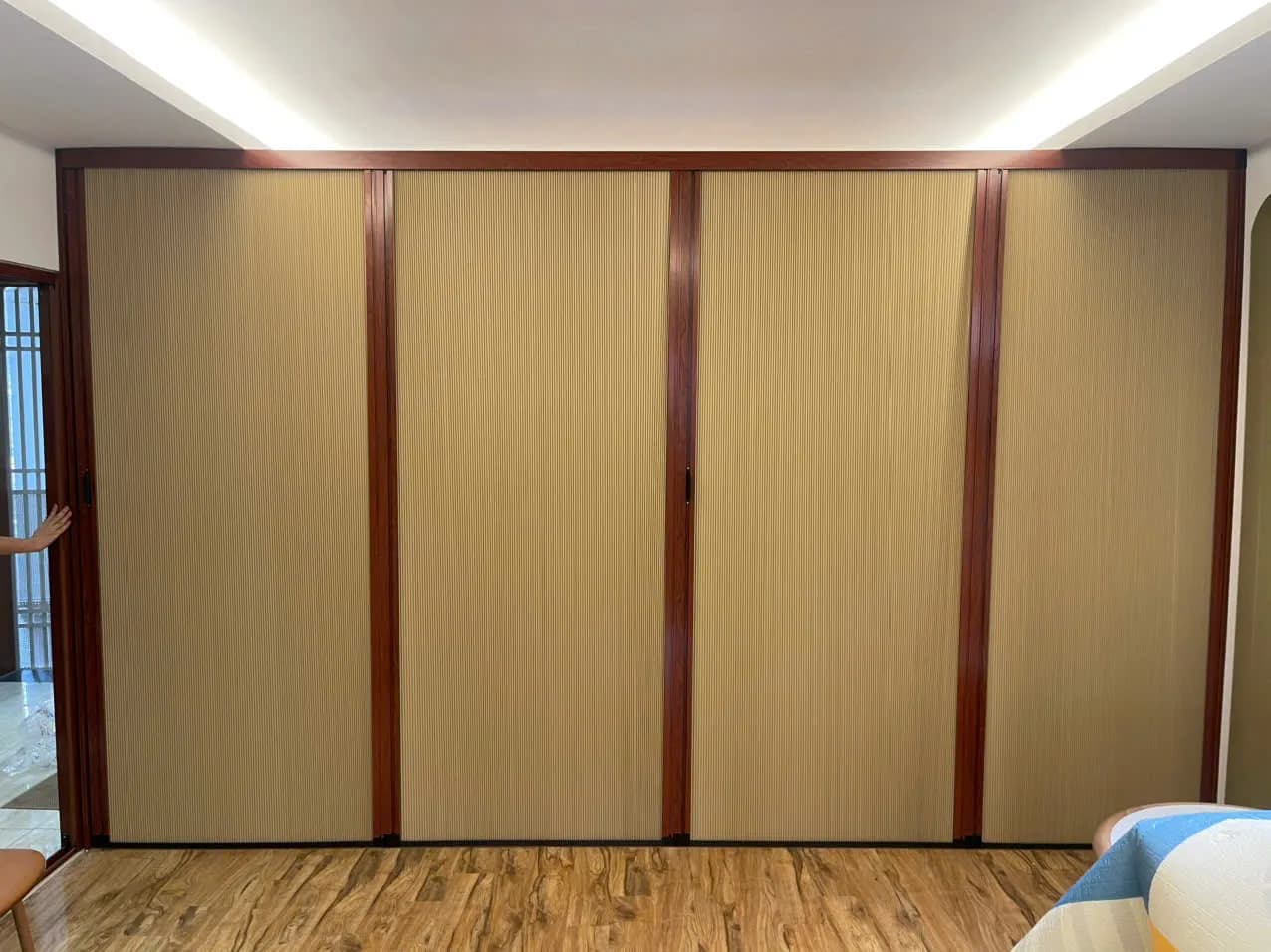 Top 5 địa chỉ thi công vách ngăn rèm tổ ong uy tín tại Cầu Giấy, Hà Nội