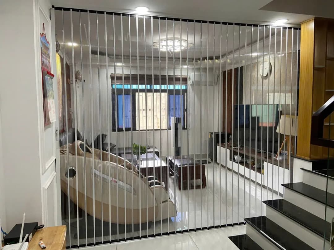 Cửa xếp lá nhựa - ảnh minh họa